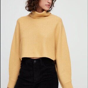Wilfred Free Aritzia | Naomi Cropped 100% Merino Wool  Sweater Size Medium